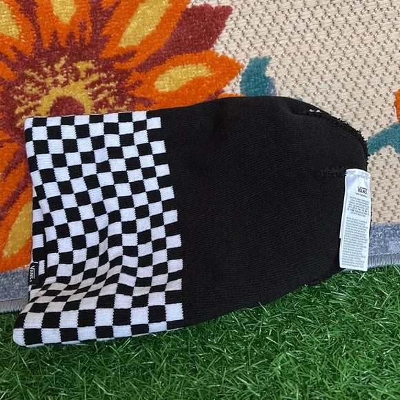 Vans WM Spirit Pom Black Checker Beanie Skateboarding Hat Women Men VN0A5LG3BLK - Picture 14 of 16